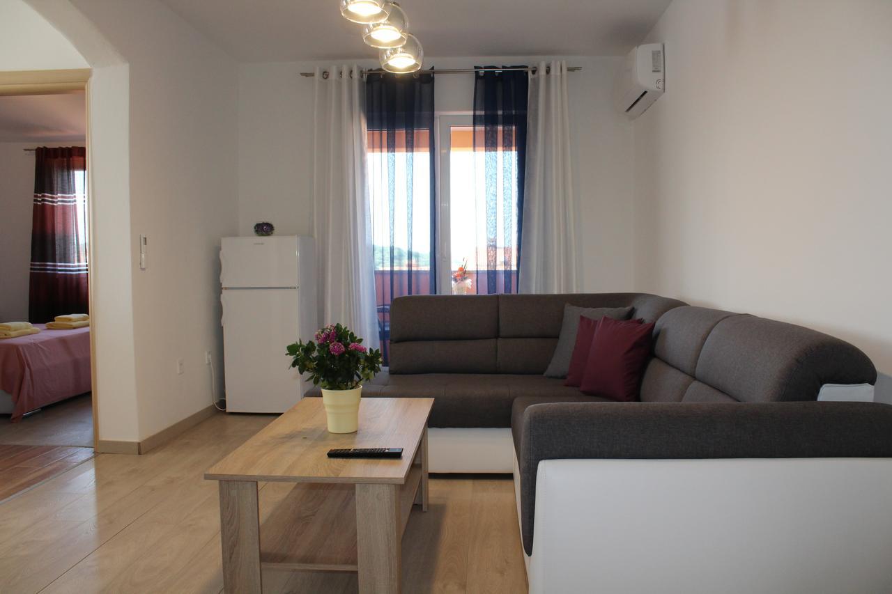 Apartment Pranjic Pula Exterior photo